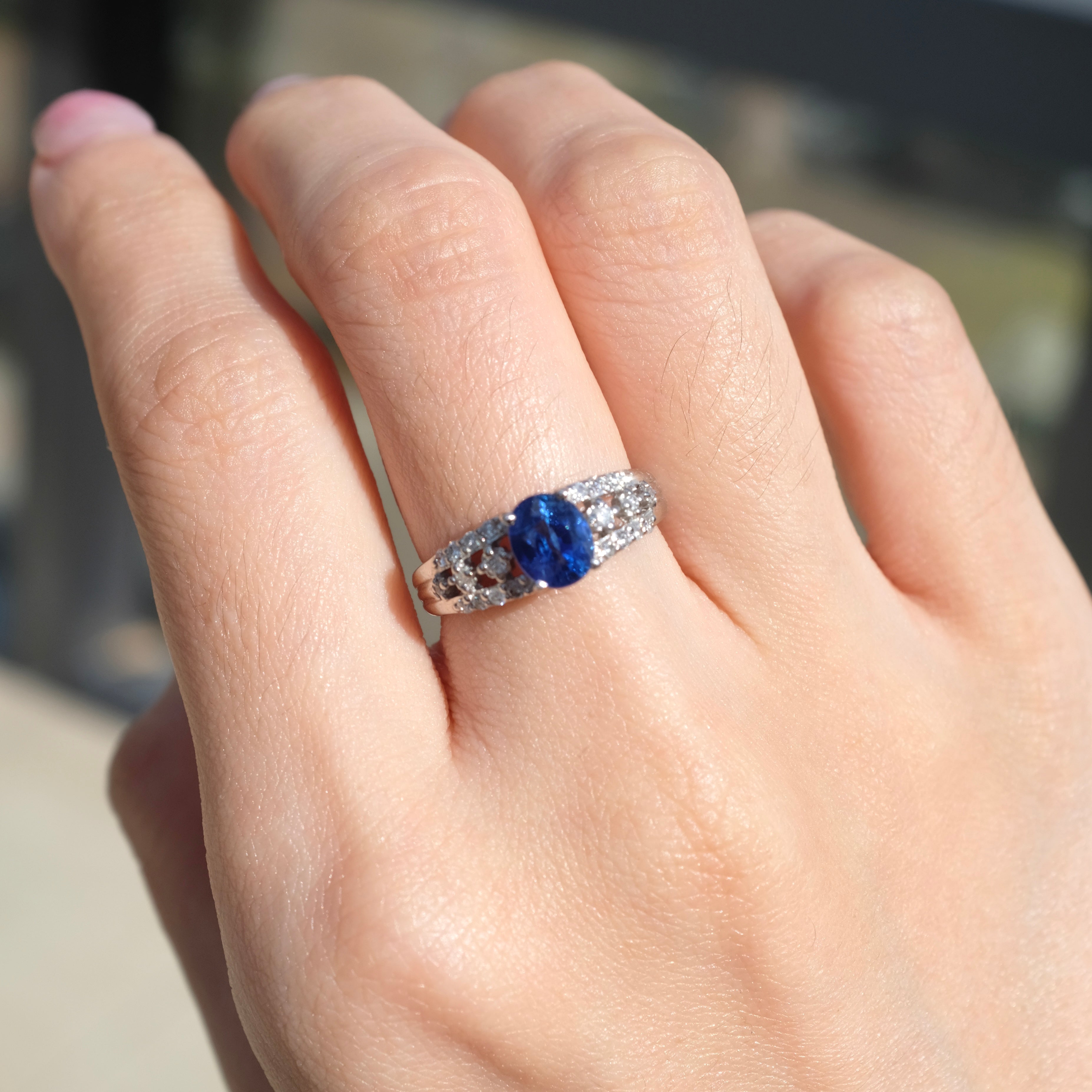 Cornflower Blue Sapphire Lace Setting Ring